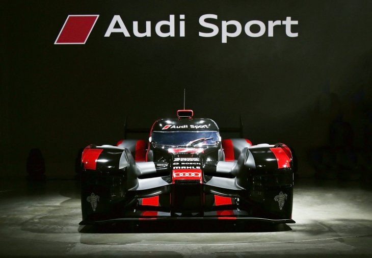 Новый и перспективный гоночный автомобиль Audi R18 LMP1