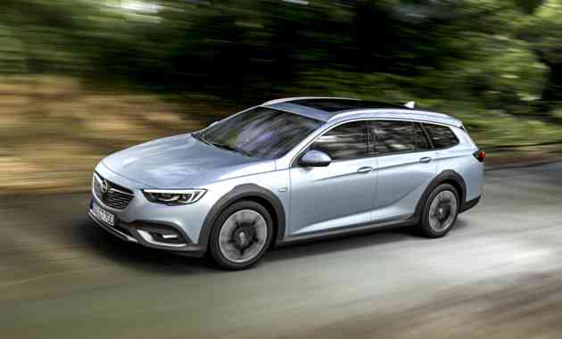 Известна цена универсала Opel Insignia Country Tourer Известна цена универсала Opel Insignia Country Tourer