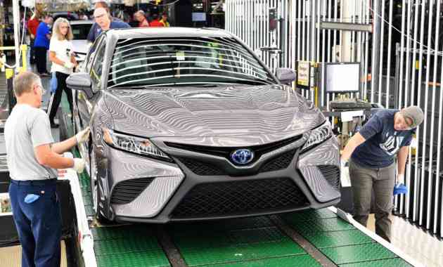 Стартовало производство Toyota Camry нового поколения Стартовало производство Toyota Camry нового поколения