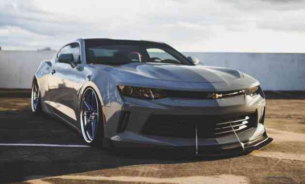 Модный приговор: Chevrolet Camaro получил эксклюзивную «обувку» Модный приговор: Chevrolet Camaro получил эксклюзивную «обувку»