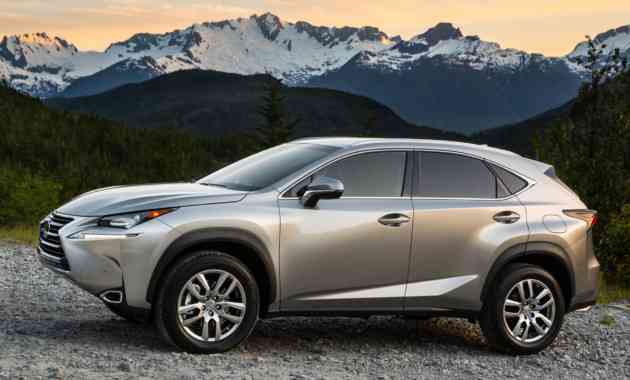 Автомобили Lexus в РФ продаются со скидками в июле Автомобили Lexus в РФ продаются со скидками в июле