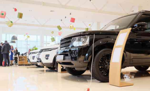 Цены новых автомобилей в России за три года выросли на 45% Цены новых автомобилей в России за три года выросли на 45%