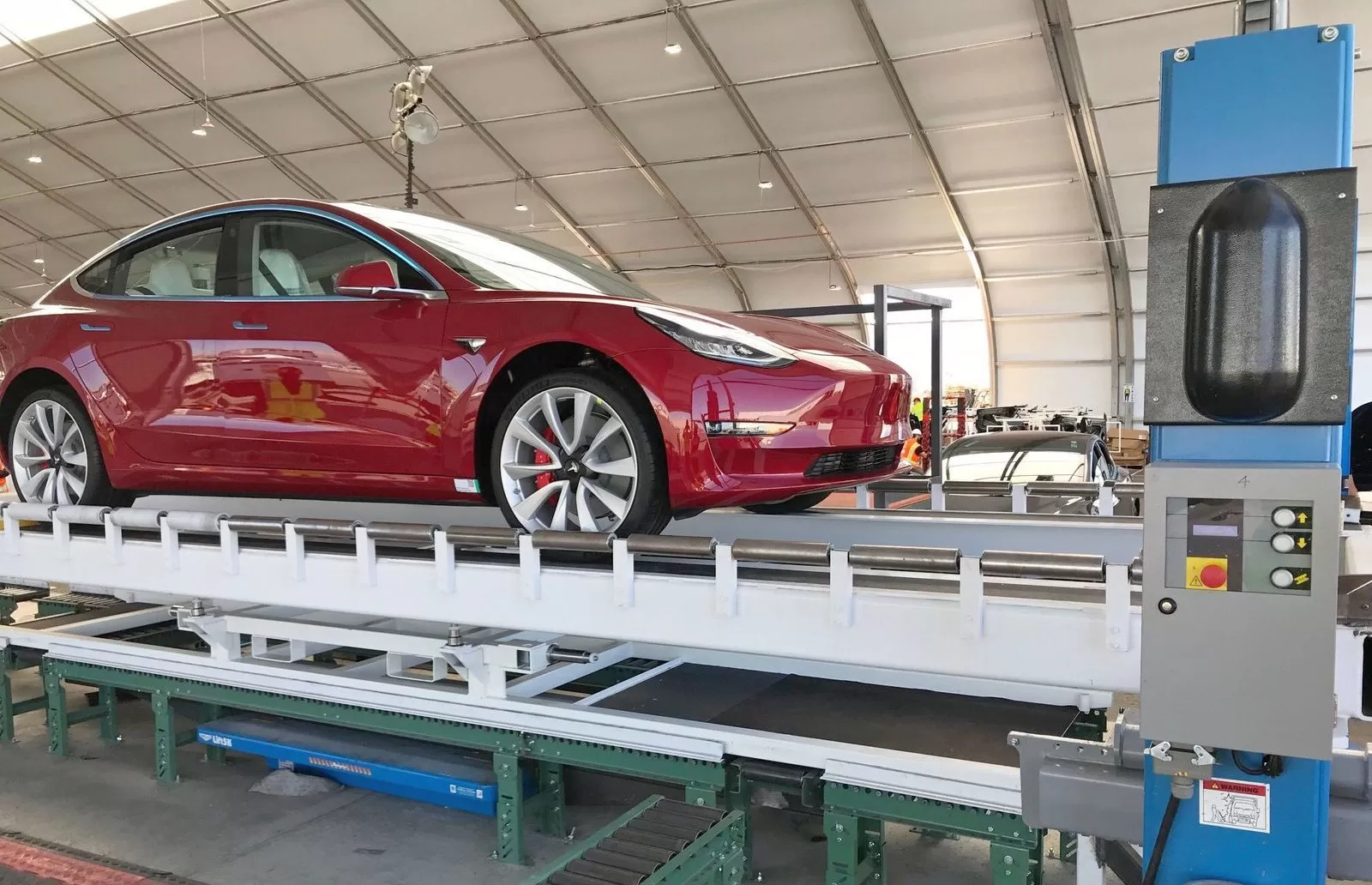 Tesla готовится обновить Model 3: меньше деталей, больше прибыли, премьера в 2023 году